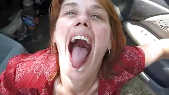 Seksual MILF Eva Long onun sıx göt zərbə alır